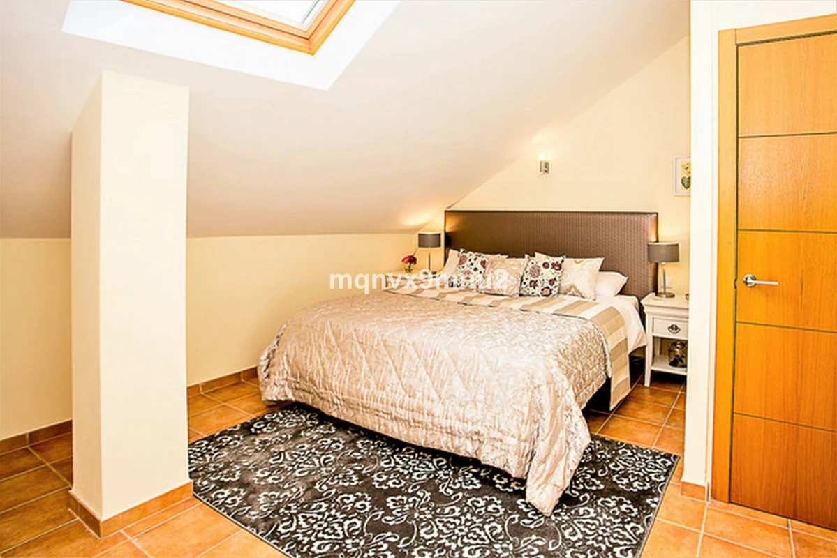 4-c23c0f86247804fa50226aecd8b0b2c8