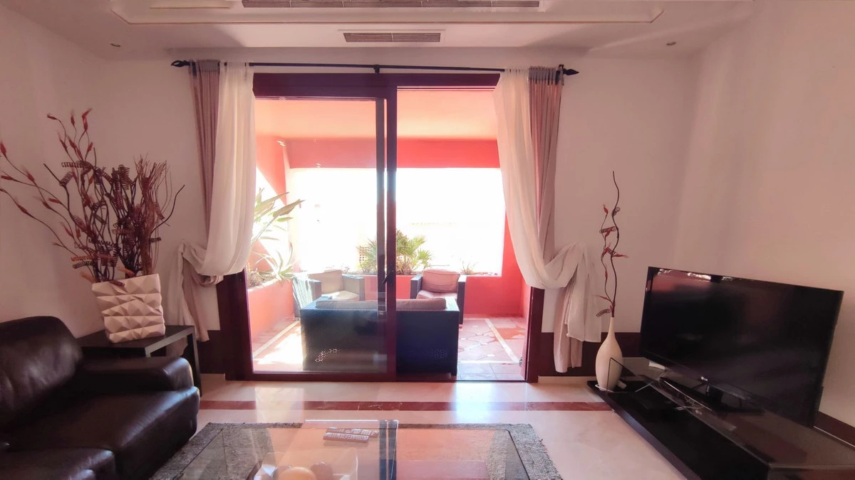 9-467d0cee5b725f3ef65f102a0c2e69c0