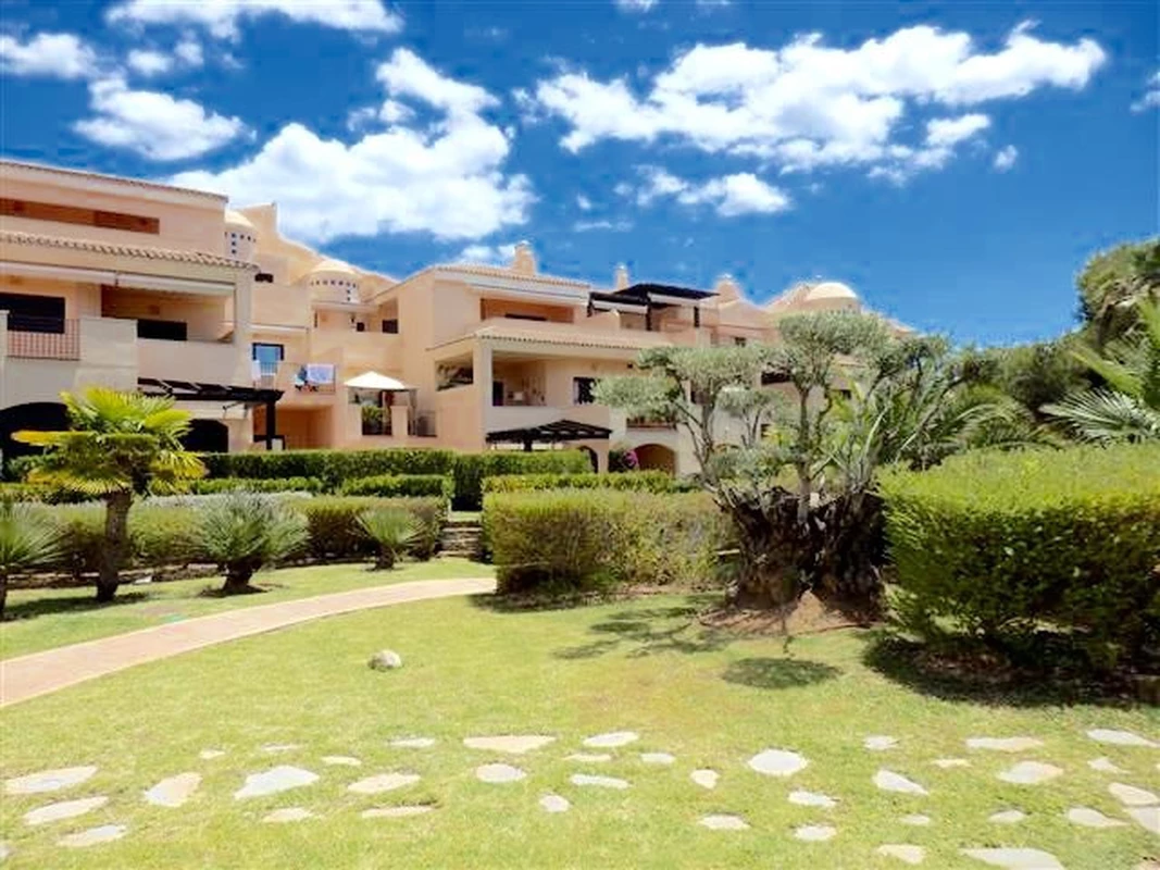 9-467d0cee5b725f3ef65f102a0c2e69c0