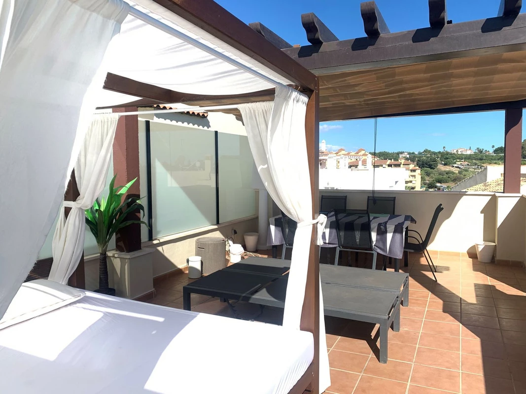 7-aa4cc561180b369757c0bb4af9886cd3