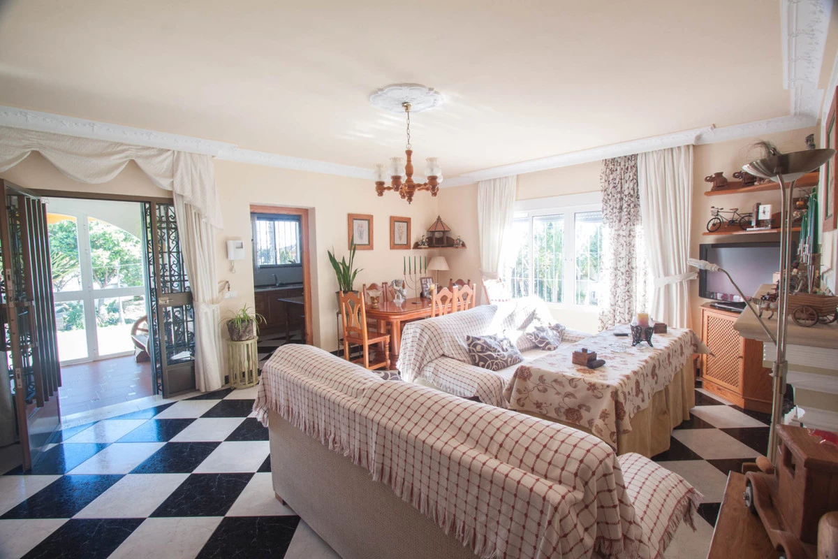 9-467d0cee5b725f3ef65f102a0c2e69c0