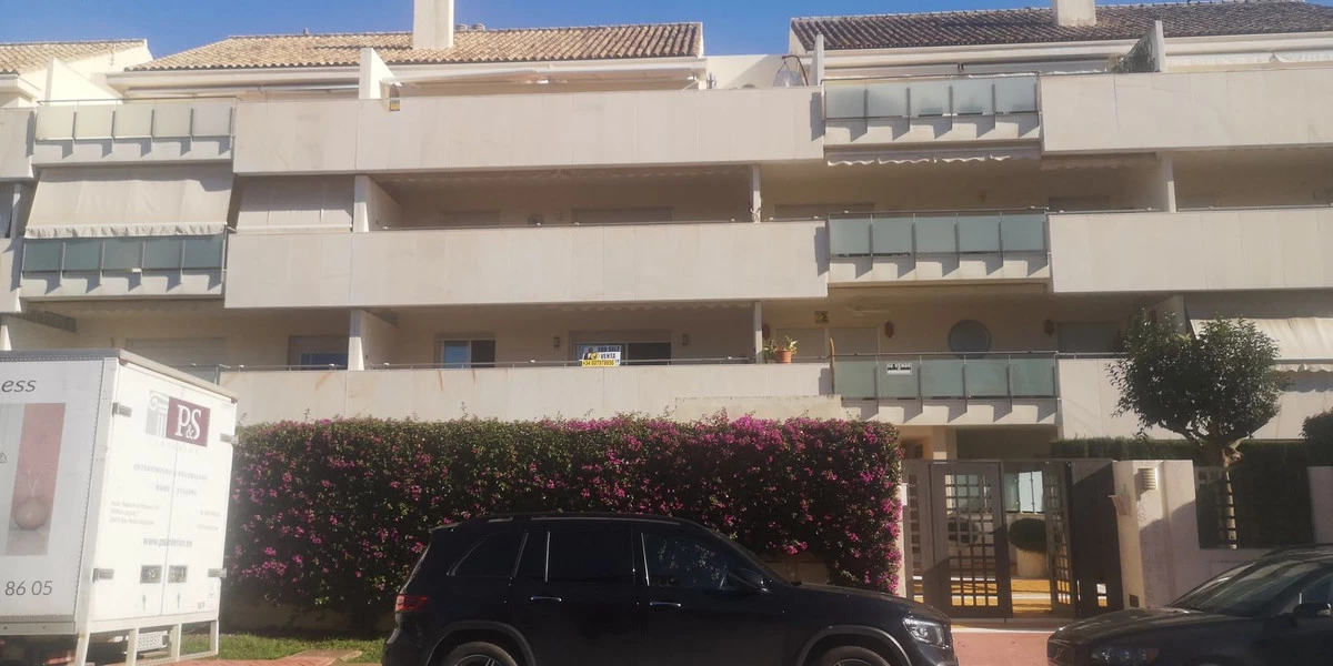 2-5bd7b9d04b45e33852eaf0ec6670150d