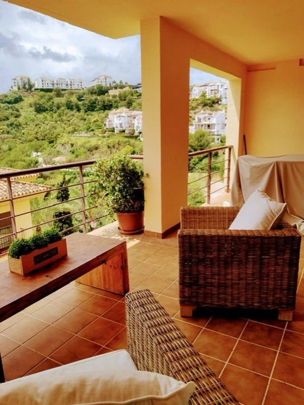 2-5bd7b9d04b45e33852eaf0ec6670150d