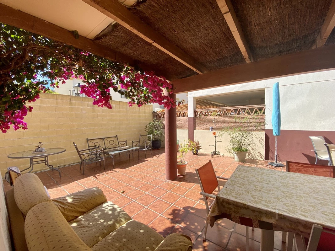 4-c23c0f86247804fa50226aecd8b0b2c8