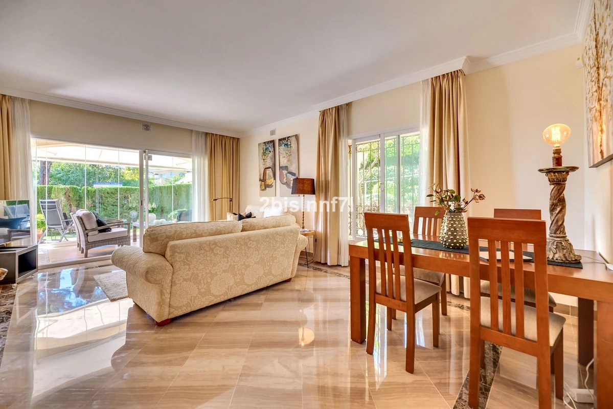 7-aa4cc561180b369757c0bb4af9886cd3