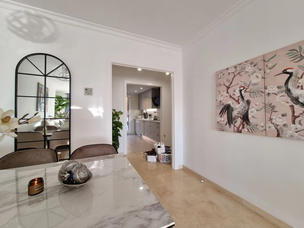 7-aa4cc561180b369757c0bb4af9886cd3