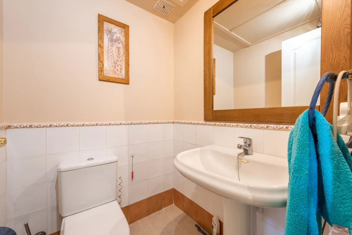 9-467d0cee5b725f3ef65f102a0c2e69c0