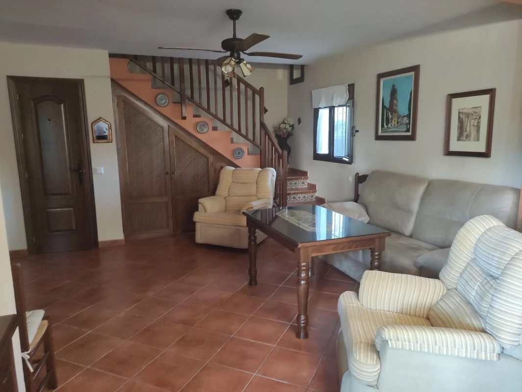 7-aa4cc561180b369757c0bb4af9886cd3