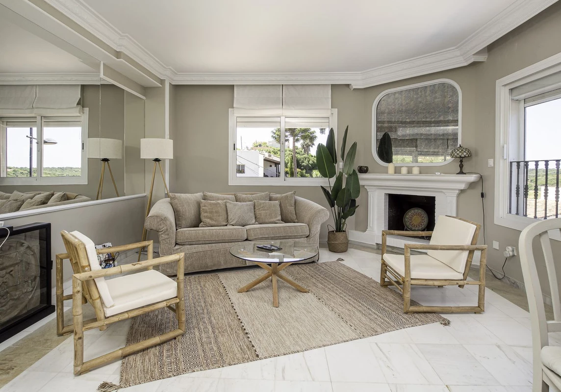 6-241328e1bcc9c0d8ce1222beb6c967a8