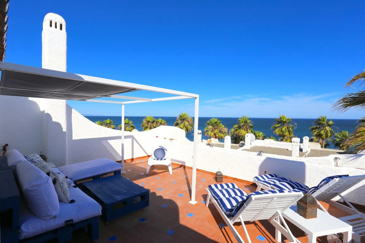 1-7980e48d732b6fc85c14b43b94d2aa54