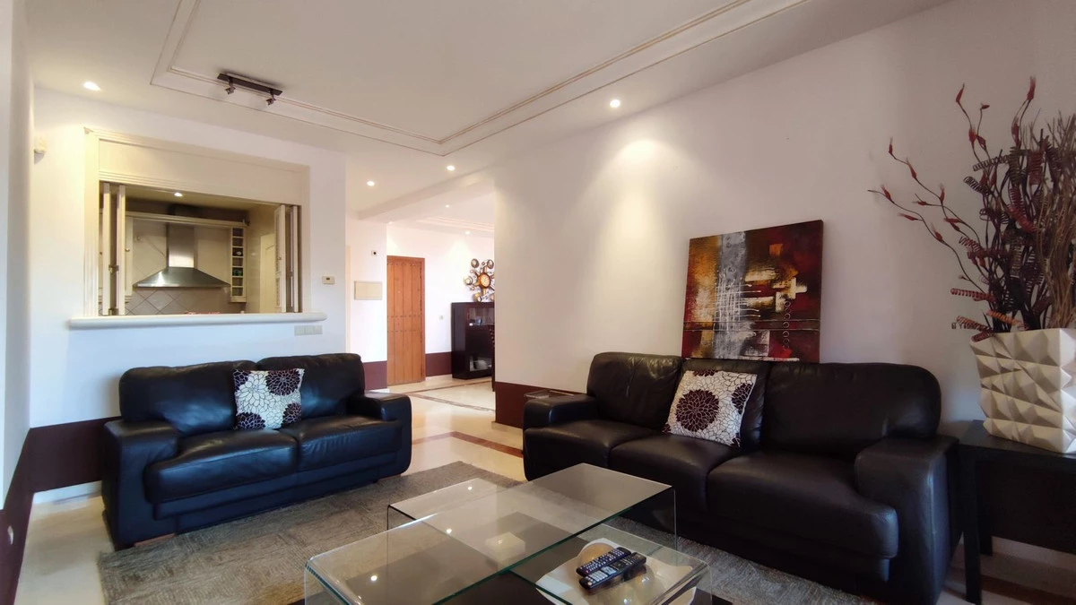 7-aa4cc561180b369757c0bb4af9886cd3