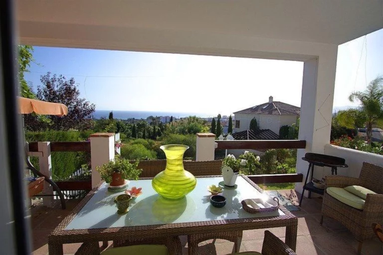 R340954 | Townhouse in Marbella – € 499,000 – 3 beds, 3 baths