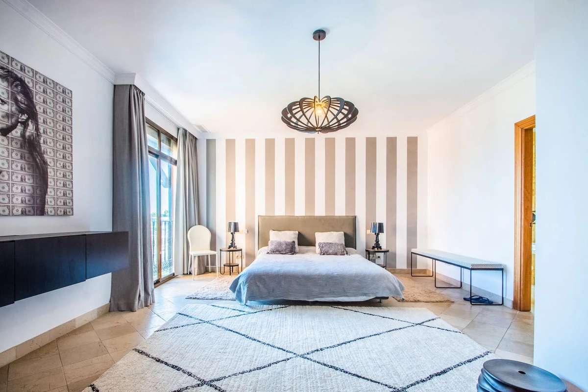 2-5bd7b9d04b45e33852eaf0ec6670150d