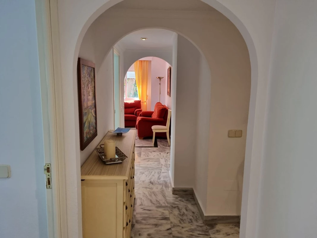 8-e64a9055bba3e77ac8aca3b893cdf826