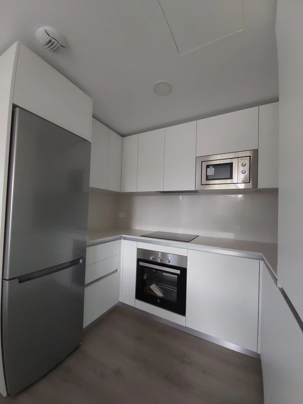 8-e64a9055bba3e77ac8aca3b893cdf826