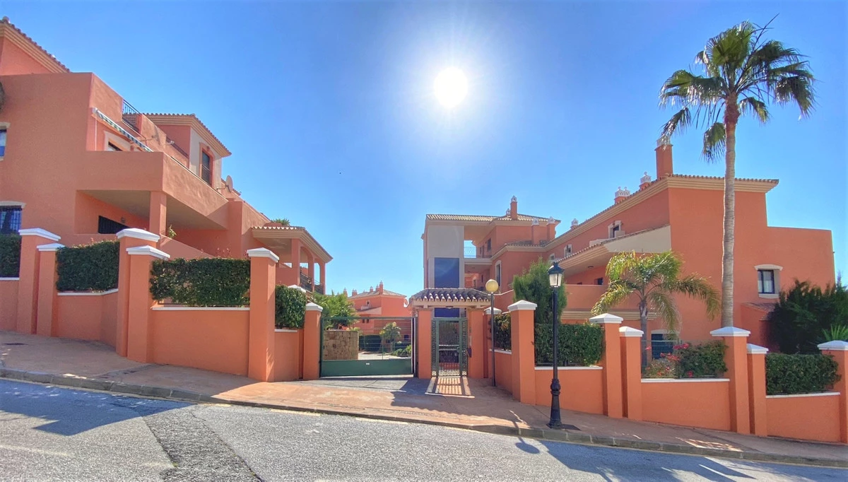 4-c23c0f86247804fa50226aecd8b0b2c8