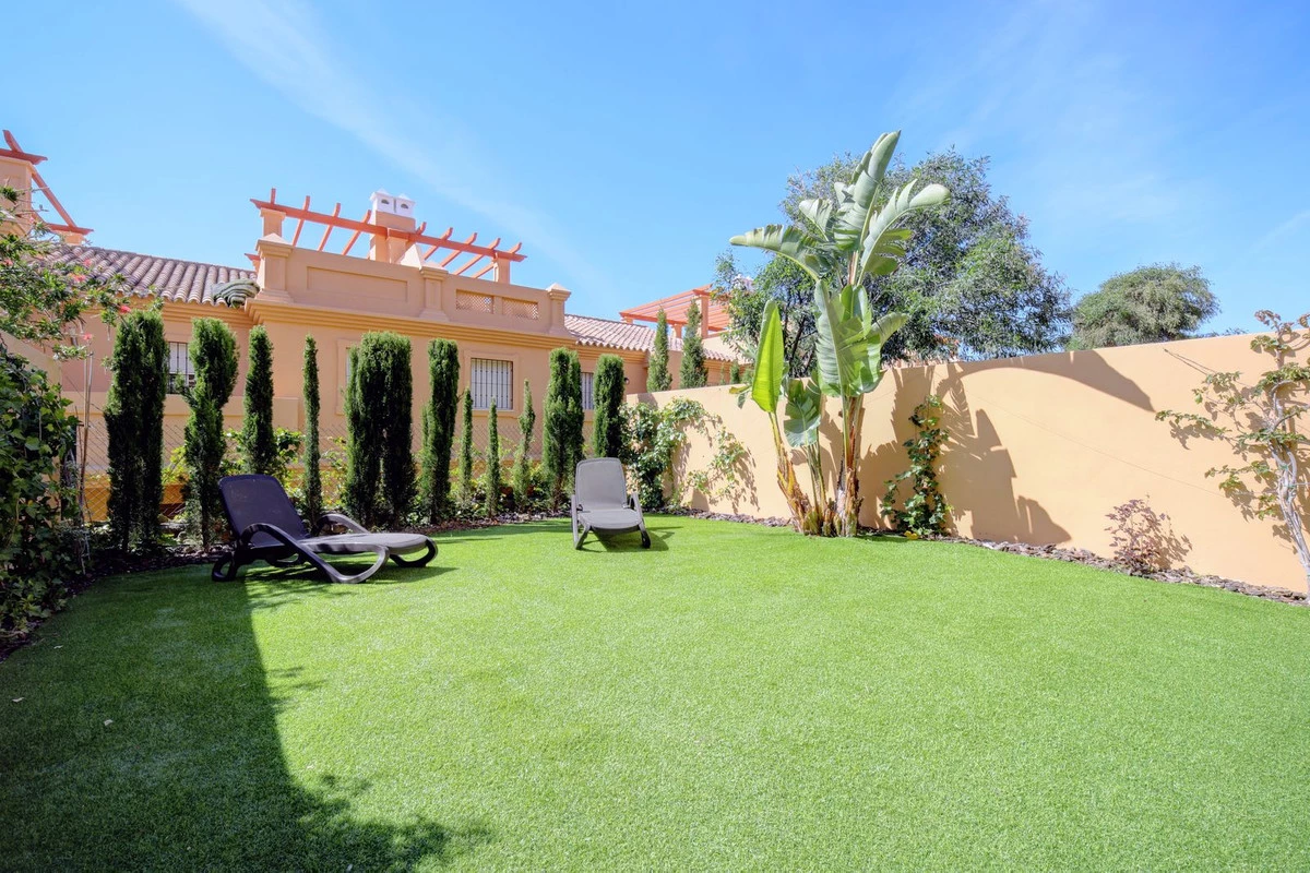 3-e898b2bb2a2fdfd06d2c39894dce8316