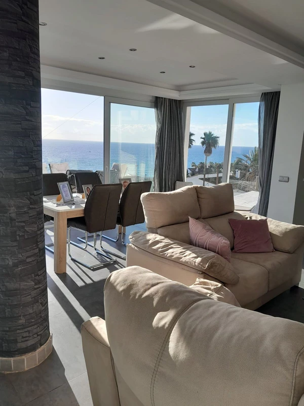 4-c23c0f86247804fa50226aecd8b0b2c8