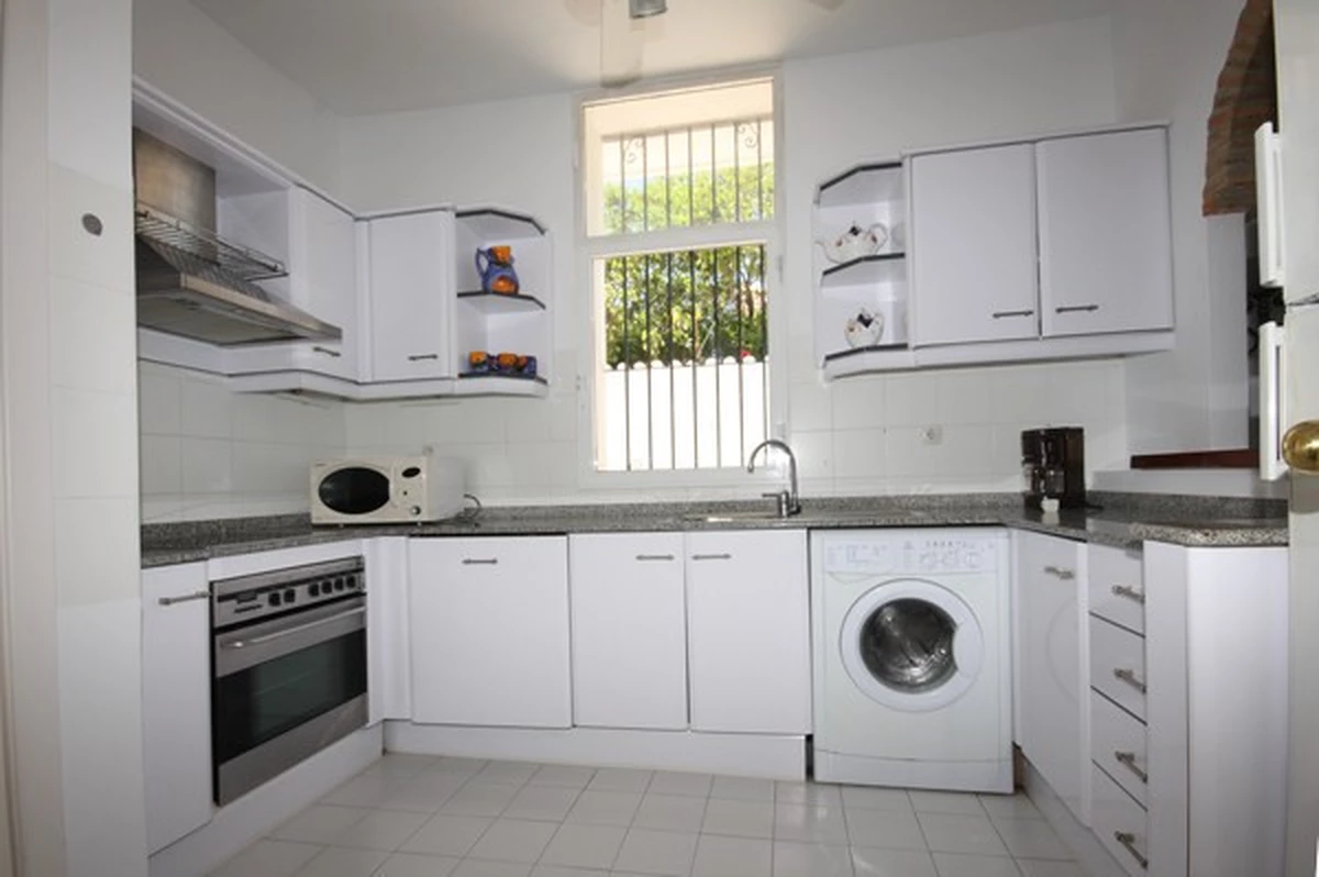 9-467d0cee5b725f3ef65f102a0c2e69c0