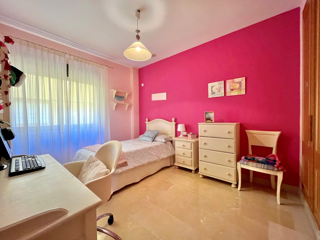 8-e64a9055bba3e77ac8aca3b893cdf826