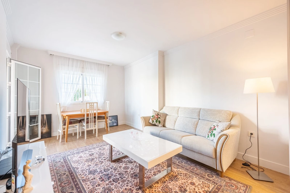 9-467d0cee5b725f3ef65f102a0c2e69c0