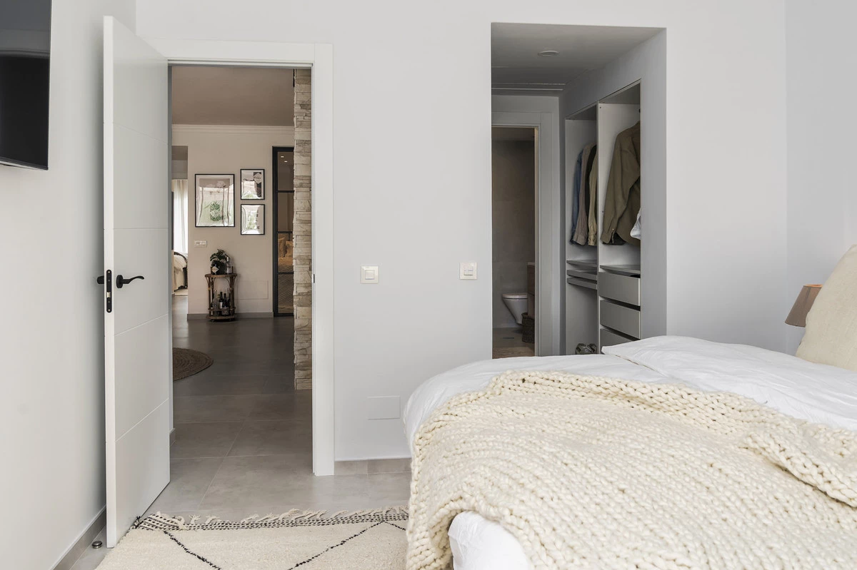 7-aa4cc561180b369757c0bb4af9886cd3