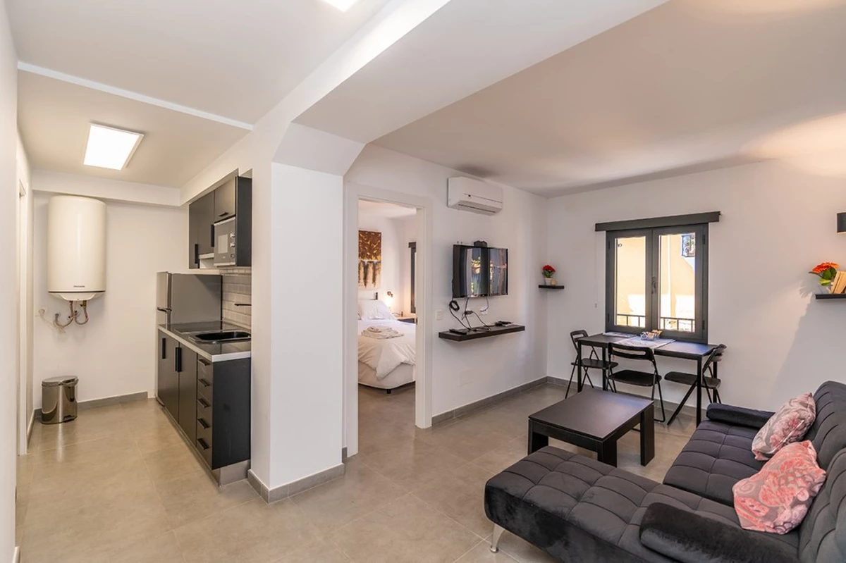 4-c23c0f86247804fa50226aecd8b0b2c8