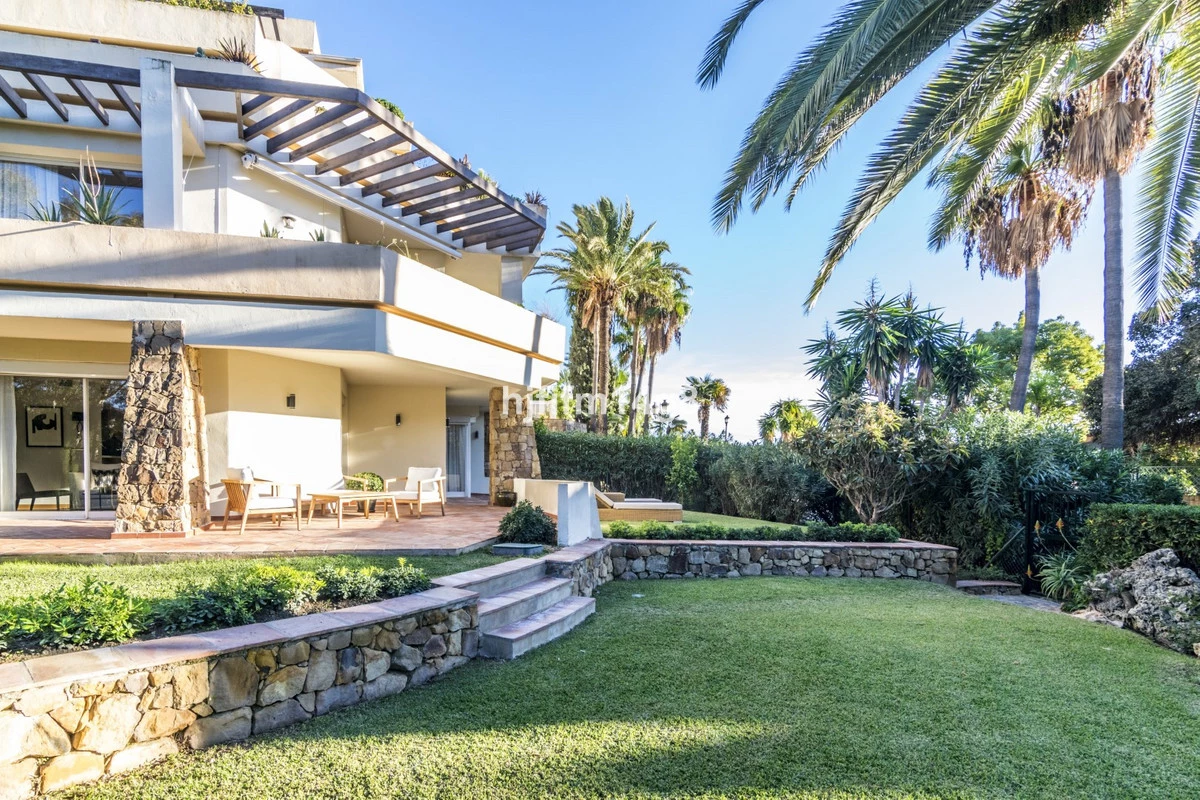 3-e898b2bb2a2fdfd06d2c39894dce8316