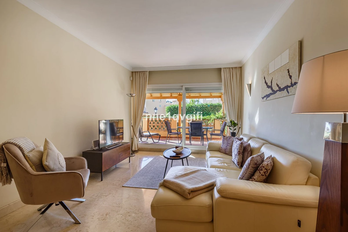 3-e898b2bb2a2fdfd06d2c39894dce8316