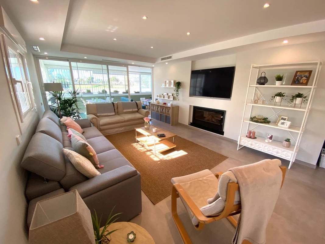 7-aa4cc561180b369757c0bb4af9886cd3