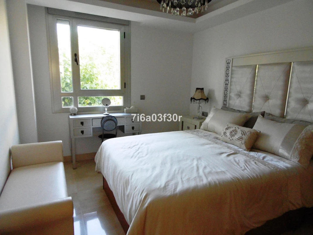 8-e64a9055bba3e77ac8aca3b893cdf826