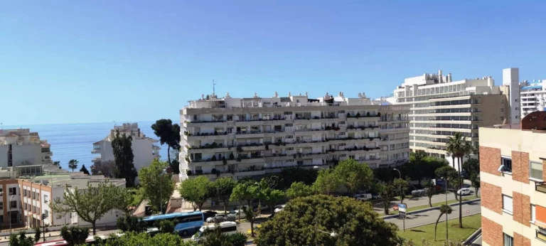 R4108387 | Penthouse in Marbella – € 275,000 – 3 beds, 2 baths