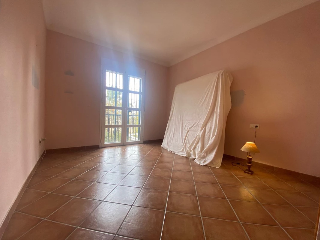 8-e64a9055bba3e77ac8aca3b893cdf826