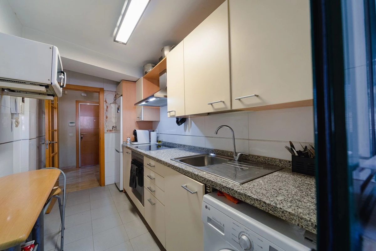 9-467d0cee5b725f3ef65f102a0c2e69c0