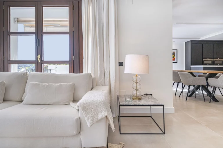 R4105285 | Townhouse in Benahavís – € 479,000 – 2 beds, 2 baths