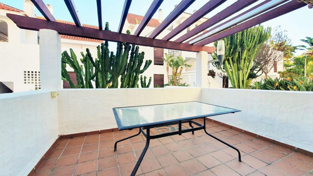 4-c23c0f86247804fa50226aecd8b0b2c8