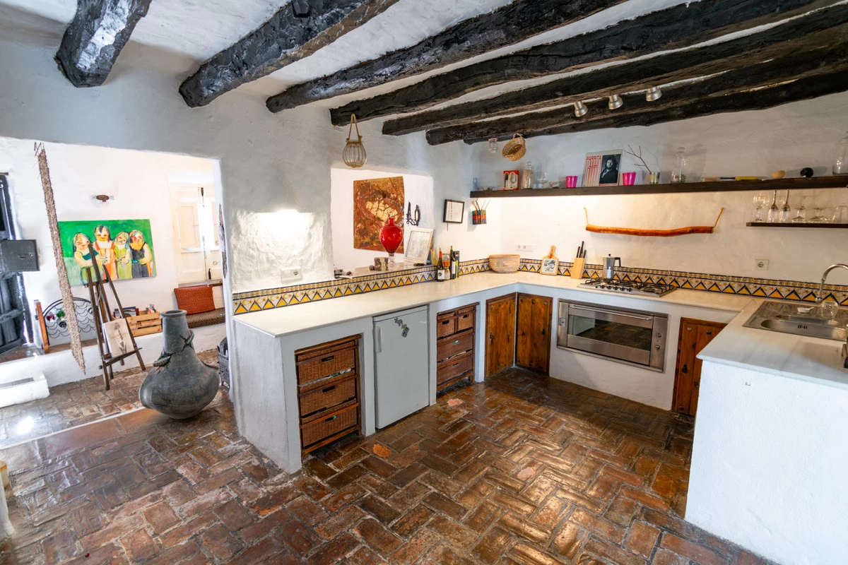 4-c23c0f86247804fa50226aecd8b0b2c8