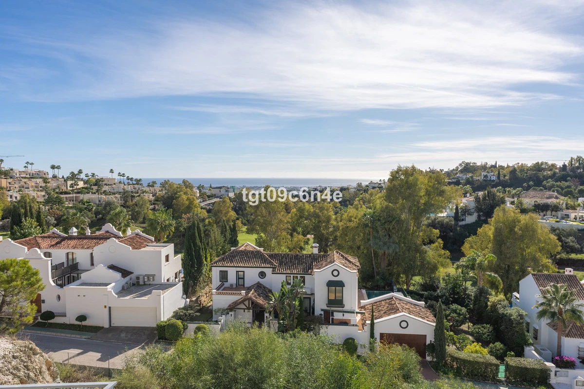 2-5bd7b9d04b45e33852eaf0ec6670150d