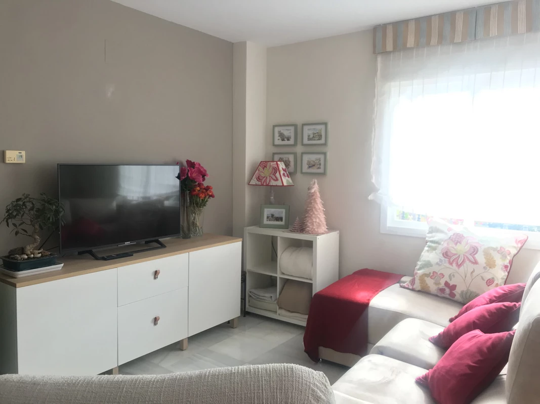 2-5bd7b9d04b45e33852eaf0ec6670150d