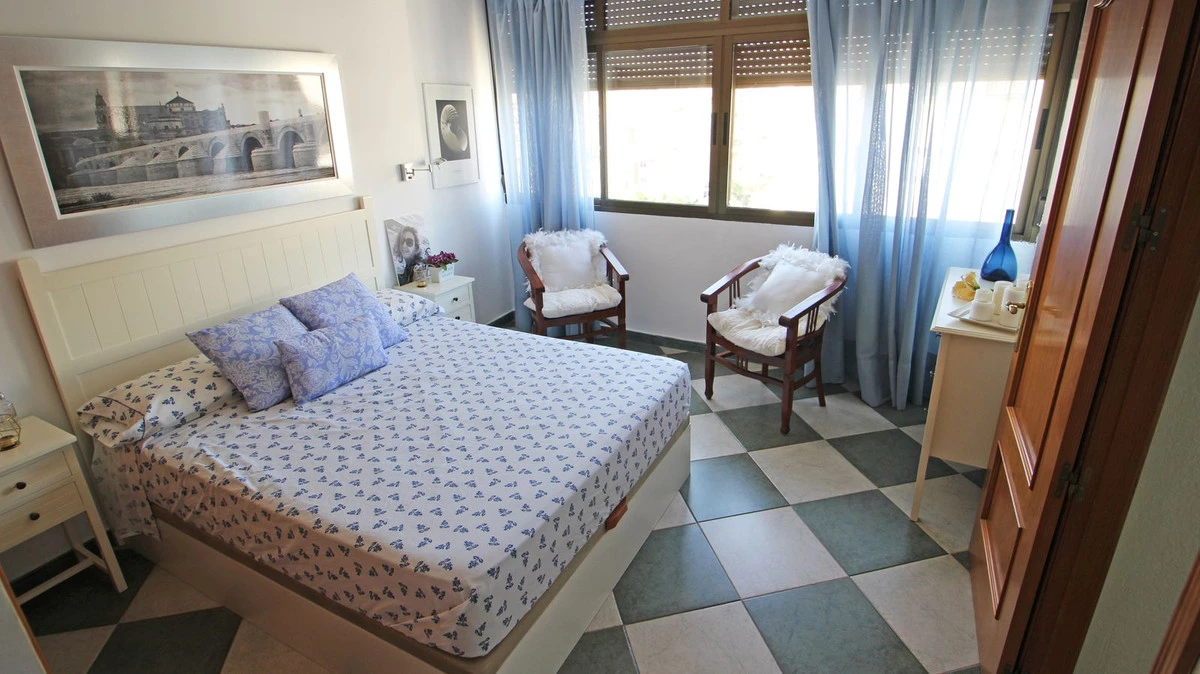 8-e64a9055bba3e77ac8aca3b893cdf826