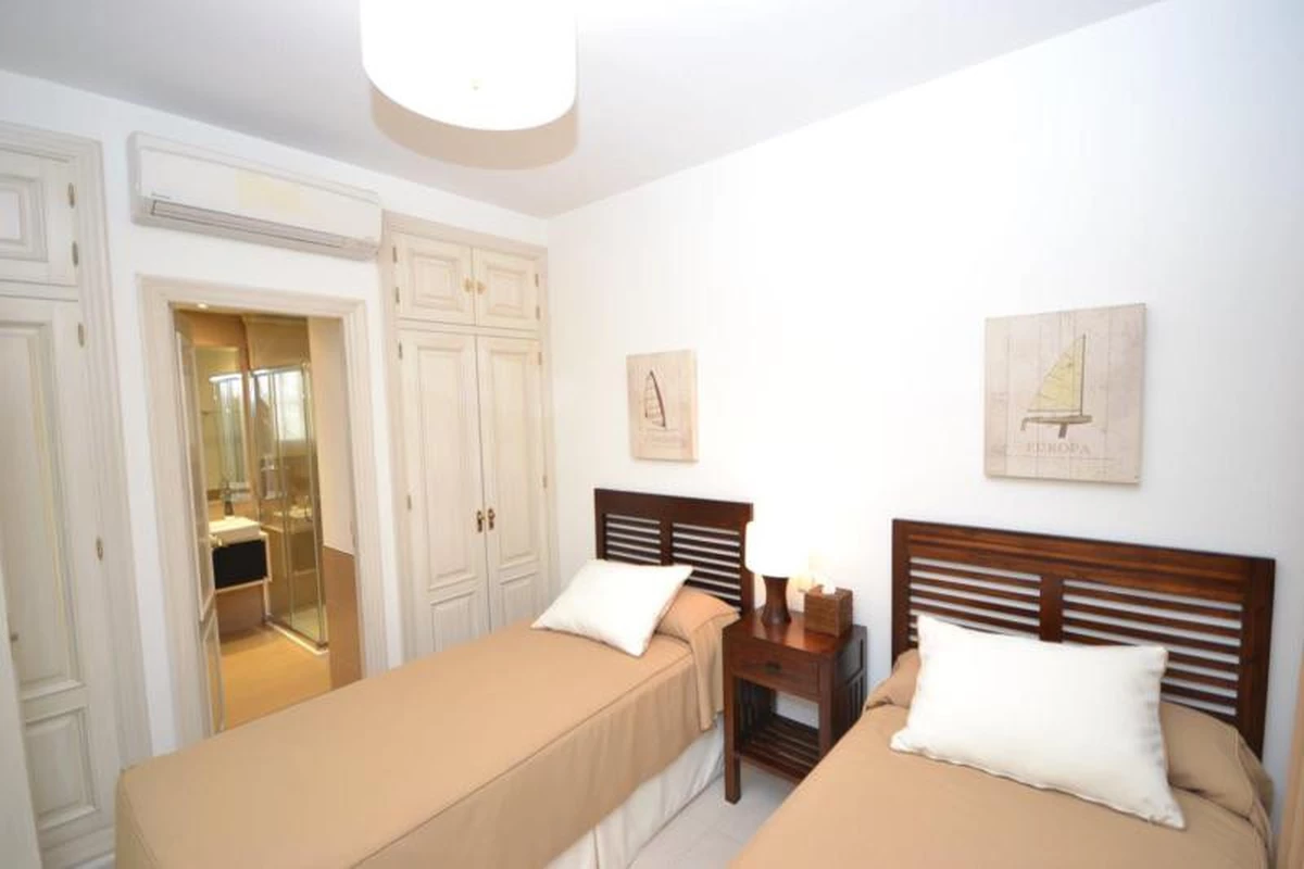 7-aa4cc561180b369757c0bb4af9886cd3