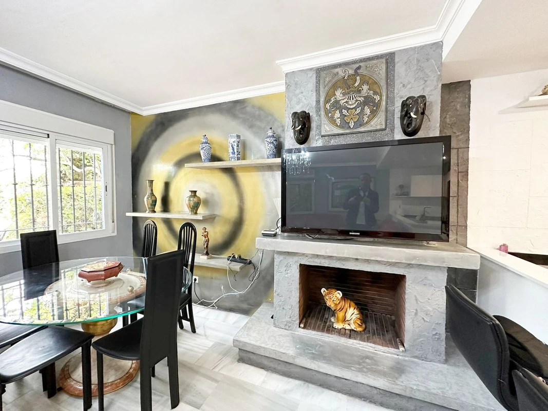 7-aa4cc561180b369757c0bb4af9886cd3