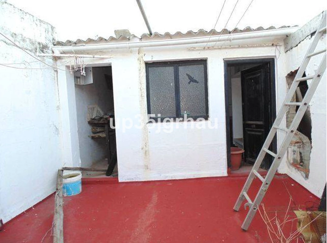 4-c23c0f86247804fa50226aecd8b0b2c8