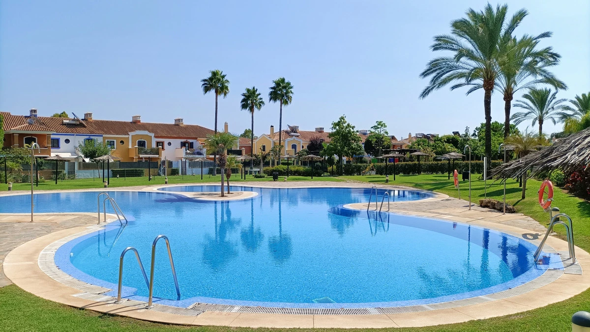 3-e898b2bb2a2fdfd06d2c39894dce8316