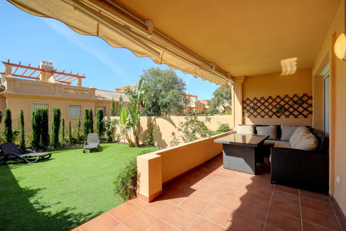 2-5bd7b9d04b45e33852eaf0ec6670150d