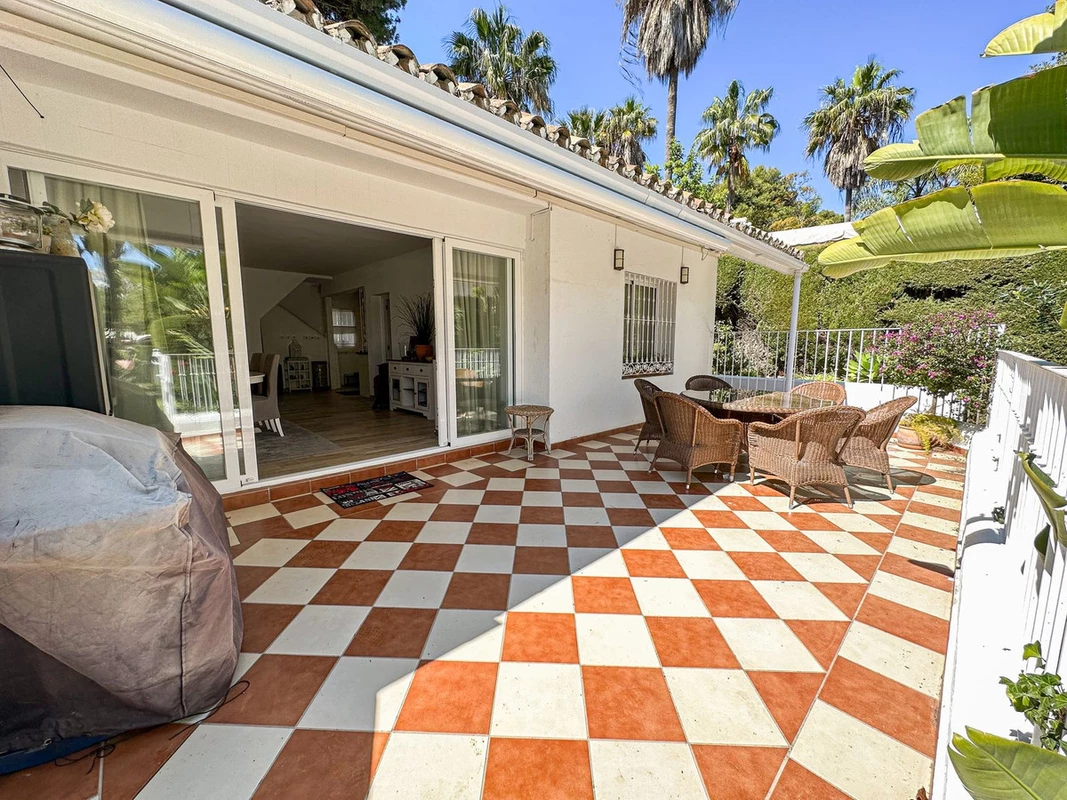 4-c23c0f86247804fa50226aecd8b0b2c8