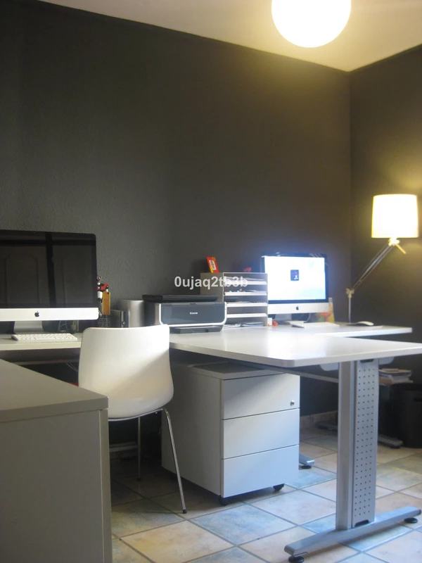 8-e64a9055bba3e77ac8aca3b893cdf826