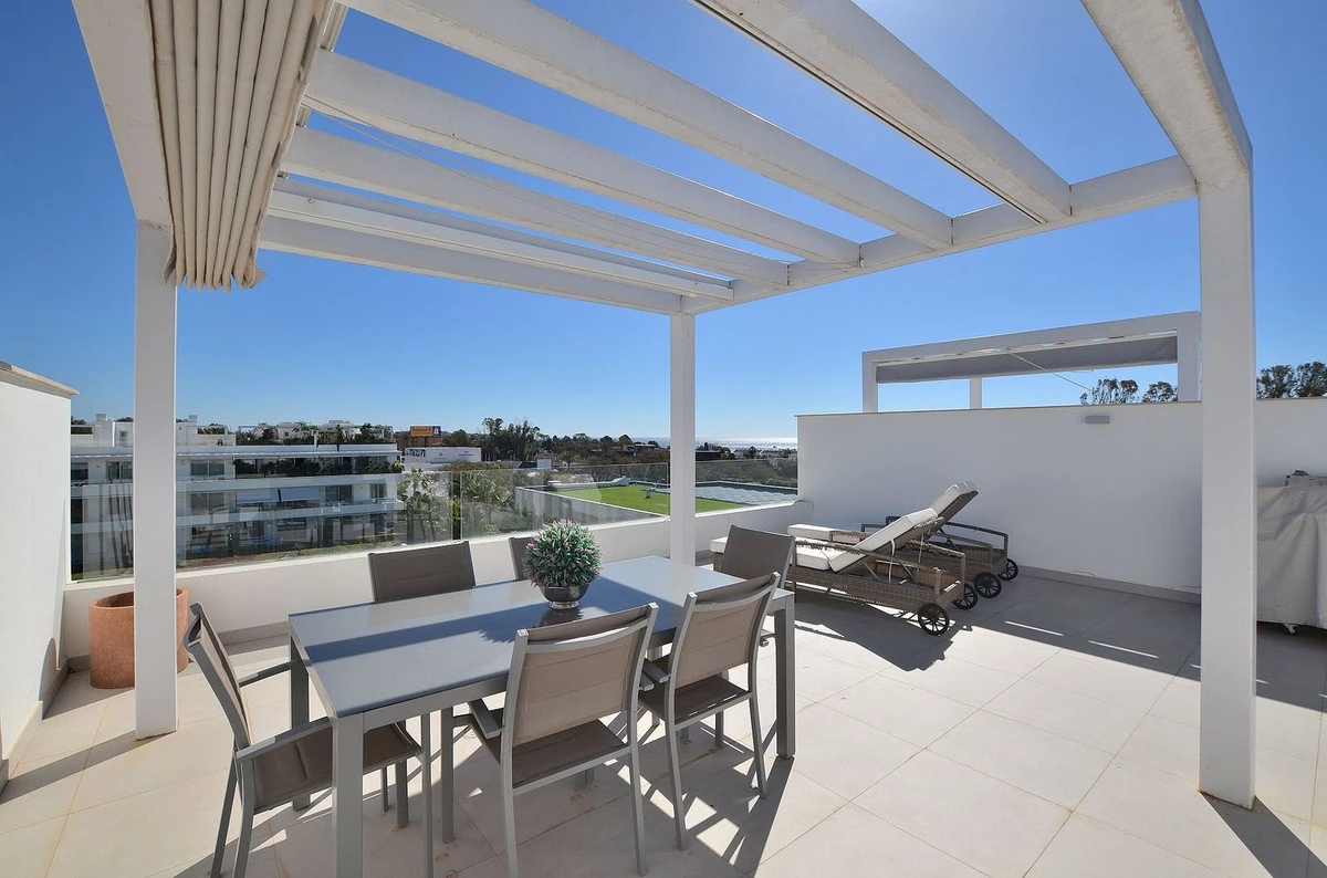 2-5bd7b9d04b45e33852eaf0ec6670150d