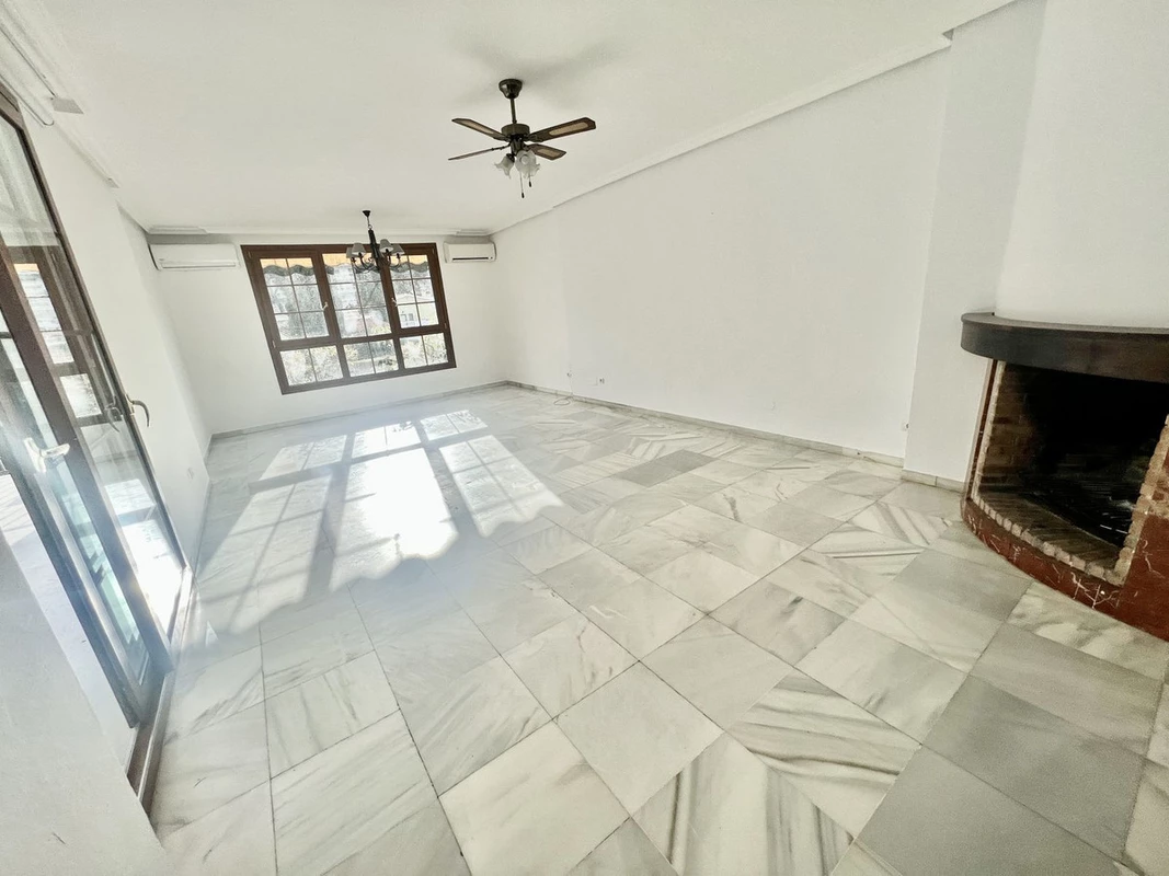 4-c23c0f86247804fa50226aecd8b0b2c8