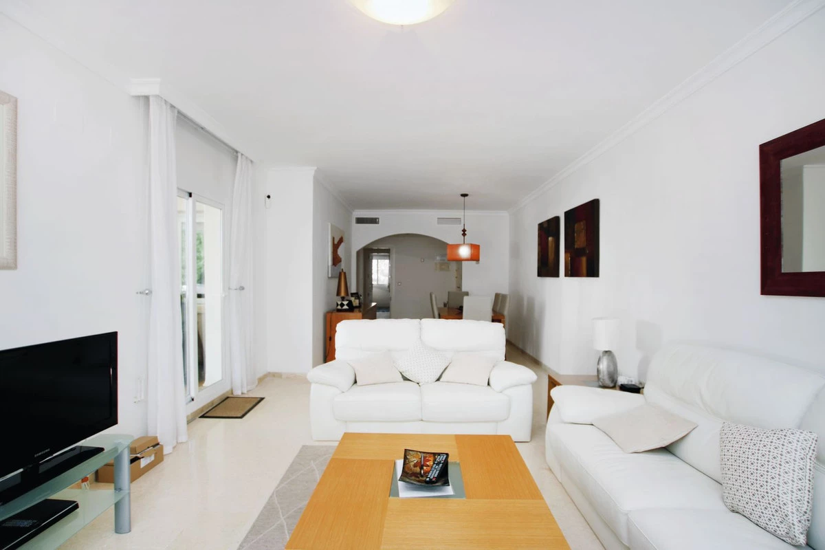 3-e898b2bb2a2fdfd06d2c39894dce8316